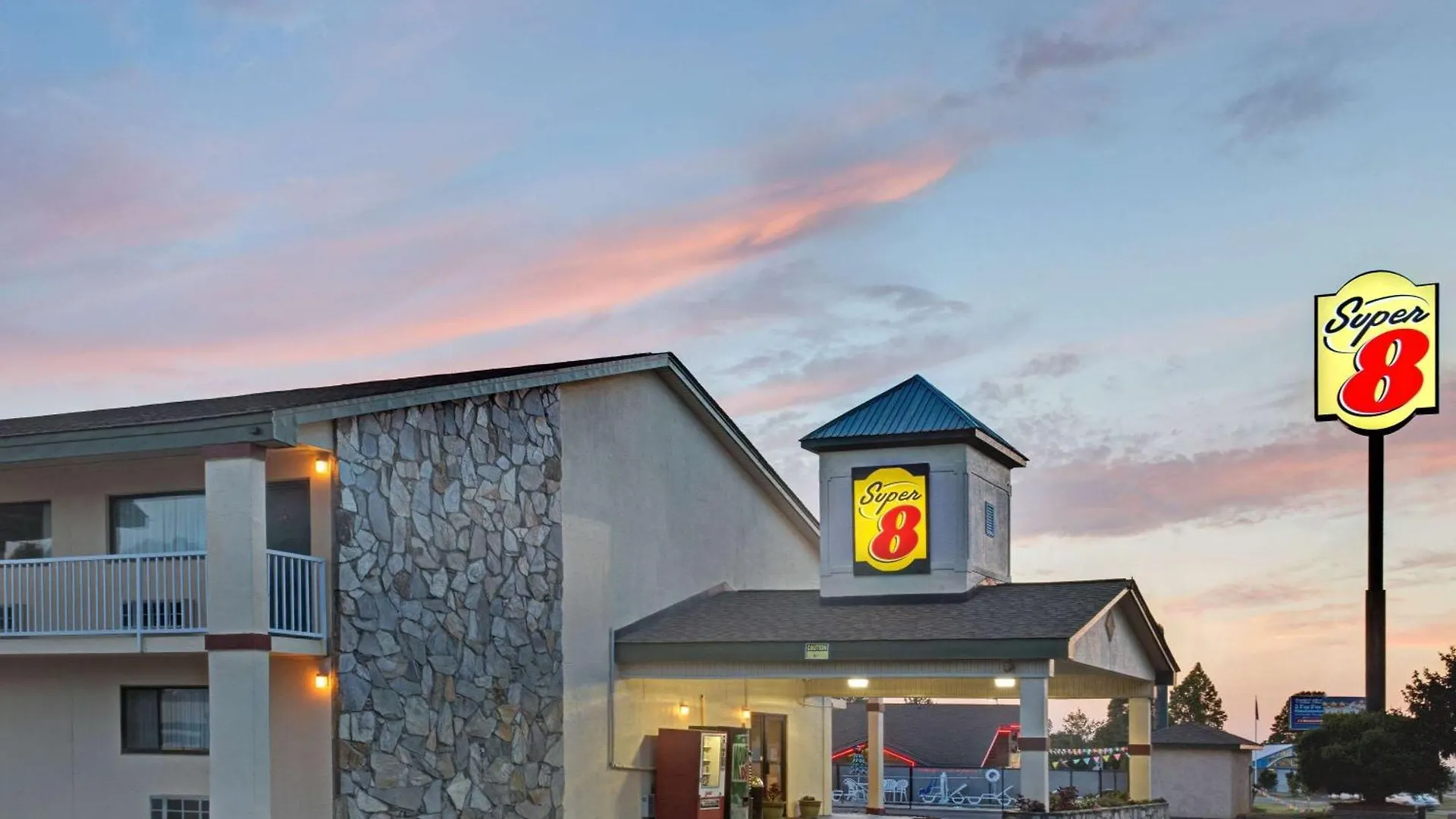 Where to Stay in North Carolina: 9 Best Super 8 by Wyndham Hotels